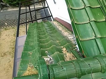 八尾市で漆喰詰め替え工事