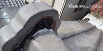 鬼瓦周辺の漆喰