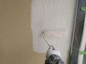 外壁下塗り