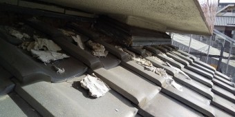 ベランダ下屋根漆喰