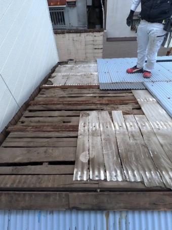 屋根めくり