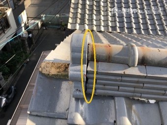 鬼瓦の漆喰がない