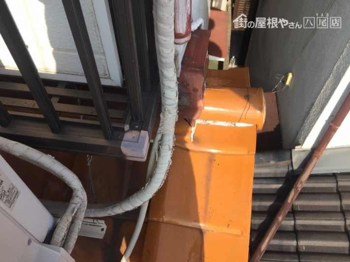 八尾市雨樋が外れる