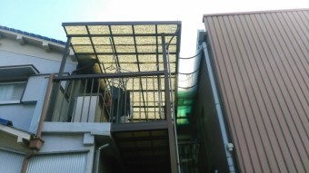 八尾市で波板張替