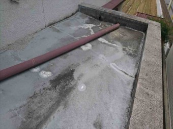 庇上の防水状況