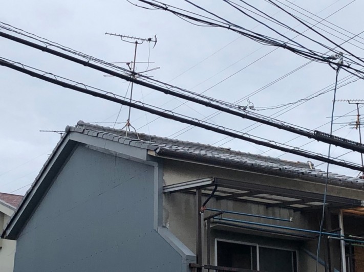 屋根の棟瓦落下