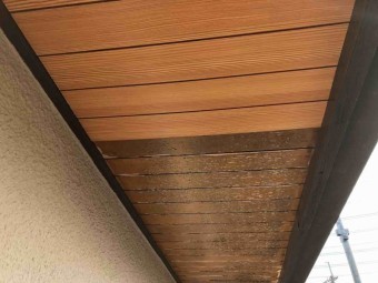ピーリング施工中