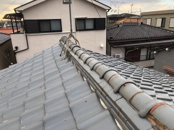 連棟の棟瓦