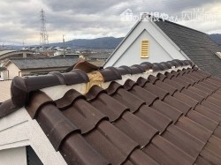 棟の瓦