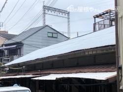 トタン屋根