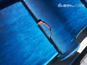 瓦の欠け