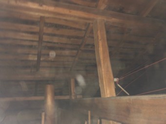 屋根裏