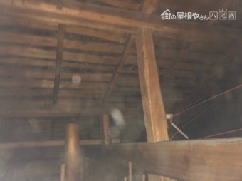 屋根裏