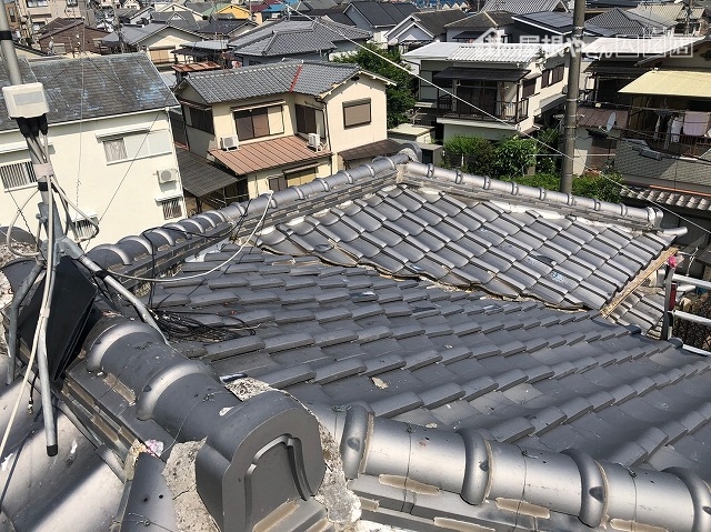 屋根瓦