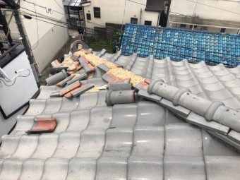 寄棟がくずれた