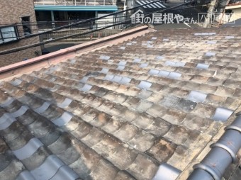瓦の差し替え