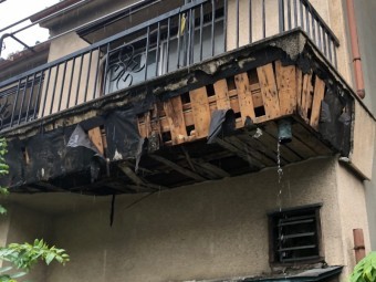 八尾市 ベランダ 外壁剥離