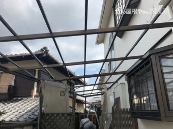 波板撤去