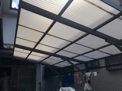 波板施工前