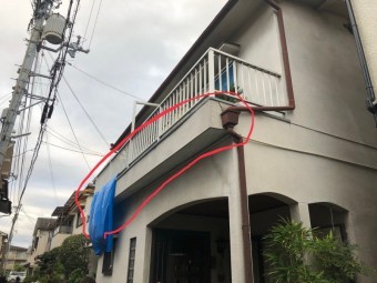 ベランダの外壁が落ちた