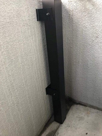 柱固定