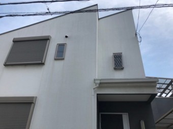 モルタルの壁