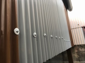 トタン固定