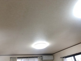 八尾市_雨漏り_リビング_現況