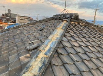 棟瓦の落下