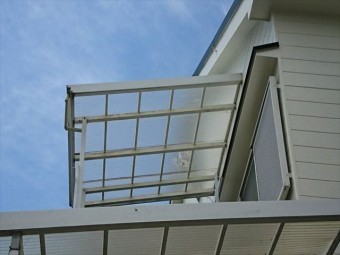 八尾市曙川町波板取替工事