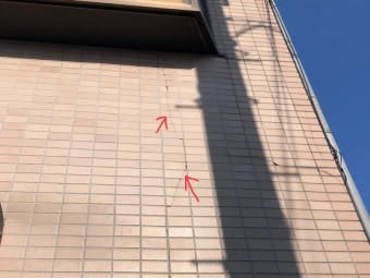 正面タイル部分の外壁