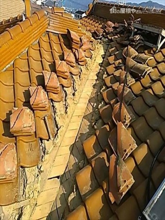 谷板金取り替え