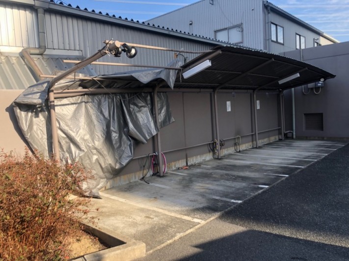 サイクルポートが破損した