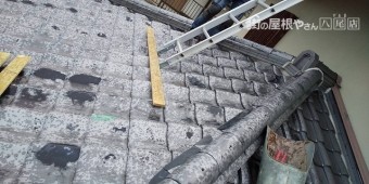 小雨で屋根修理