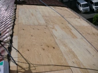 八尾市屋根下地