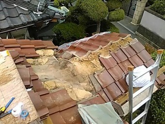 八尾市 谷板金取替工事
