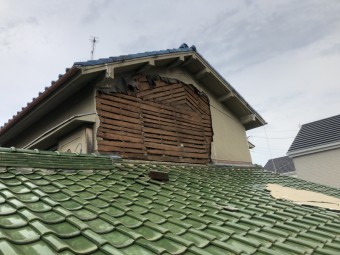 外壁が飛んだ部分