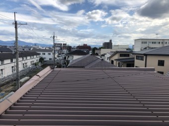捲れてる全体像