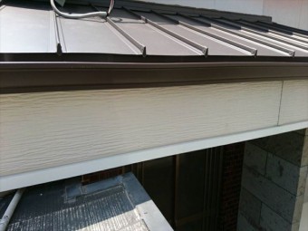 雨樋を正面から見た時