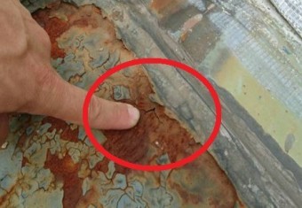 穴が開いている箇所