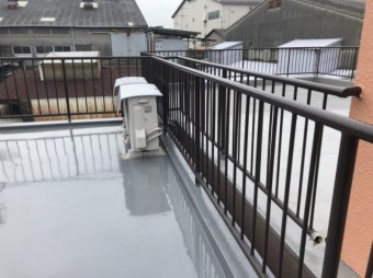 手すりの塗装後