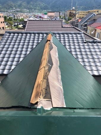 八尾市 スレート屋根 棟