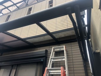 ポリカ脱着