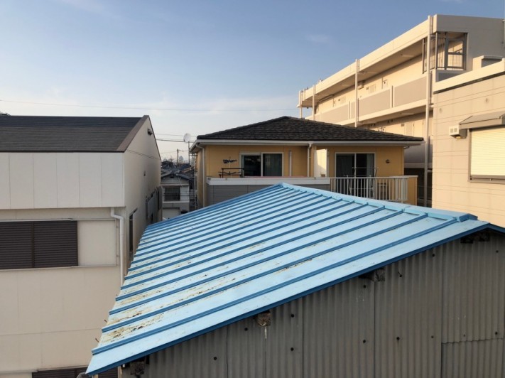 板金屋根全体の写真
