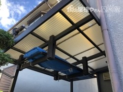 八尾 駐輪場 波板