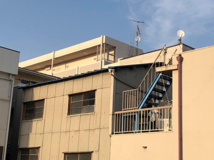 板金塗装建物全体