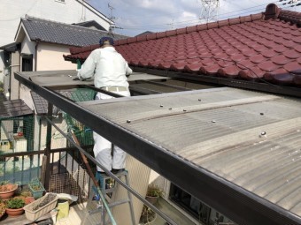 八尾市 波板張替 撤去中
