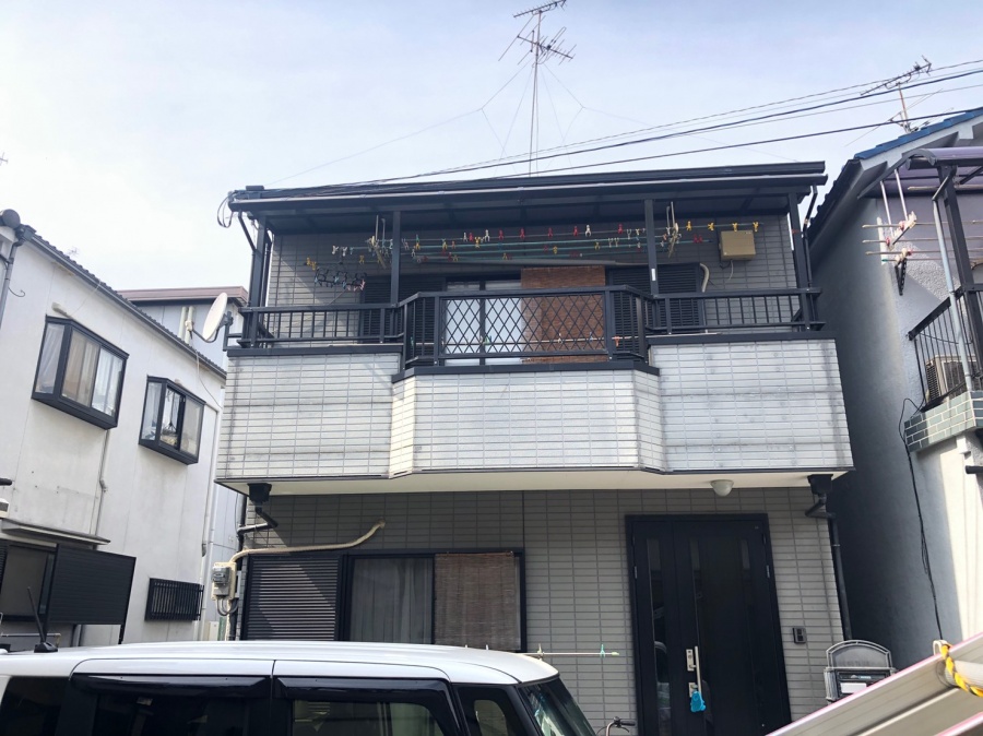 八尾市でまだまだ台風の被害で棟板金が飛んでしまったお宅に現場調査に伺いました