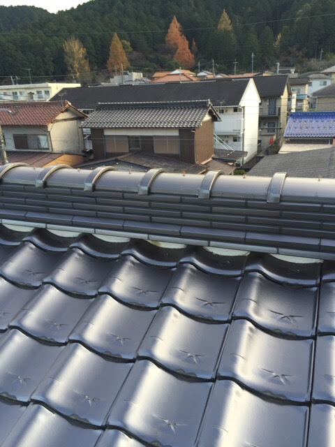 【八尾市】屋根異常なしの雨漏りは結露？数値調査で無駄な屋根工事を防ぐ