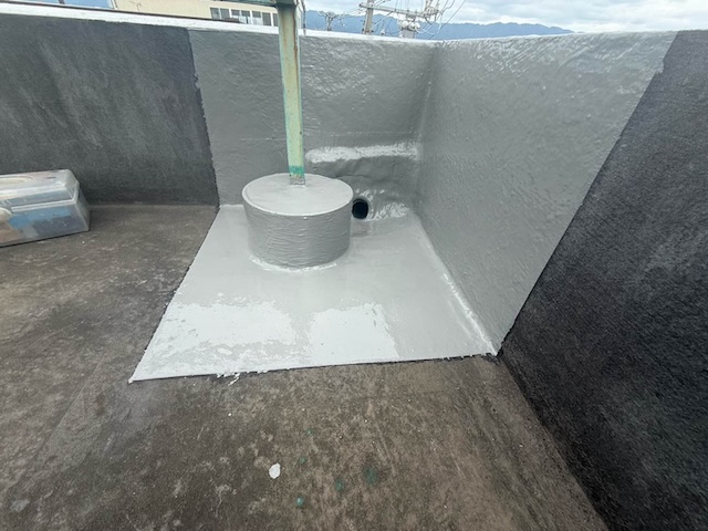 端部の納まり確認